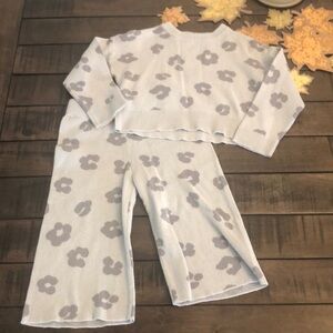 Modern moments grey leopard sweatsuit 3t